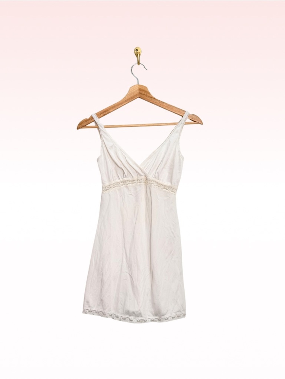 HER MAJESTY Vintage White Lace Night Gown (Sz 7/8)